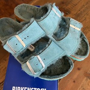 Birkenstock Arizona Sherling Teal.  Almost new.  Size 38.